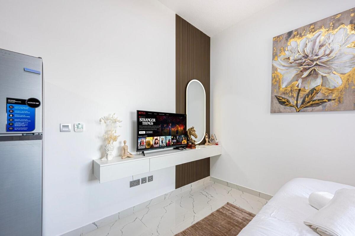 Apartment Luxury Living In The Exciting Dubailand Ar *