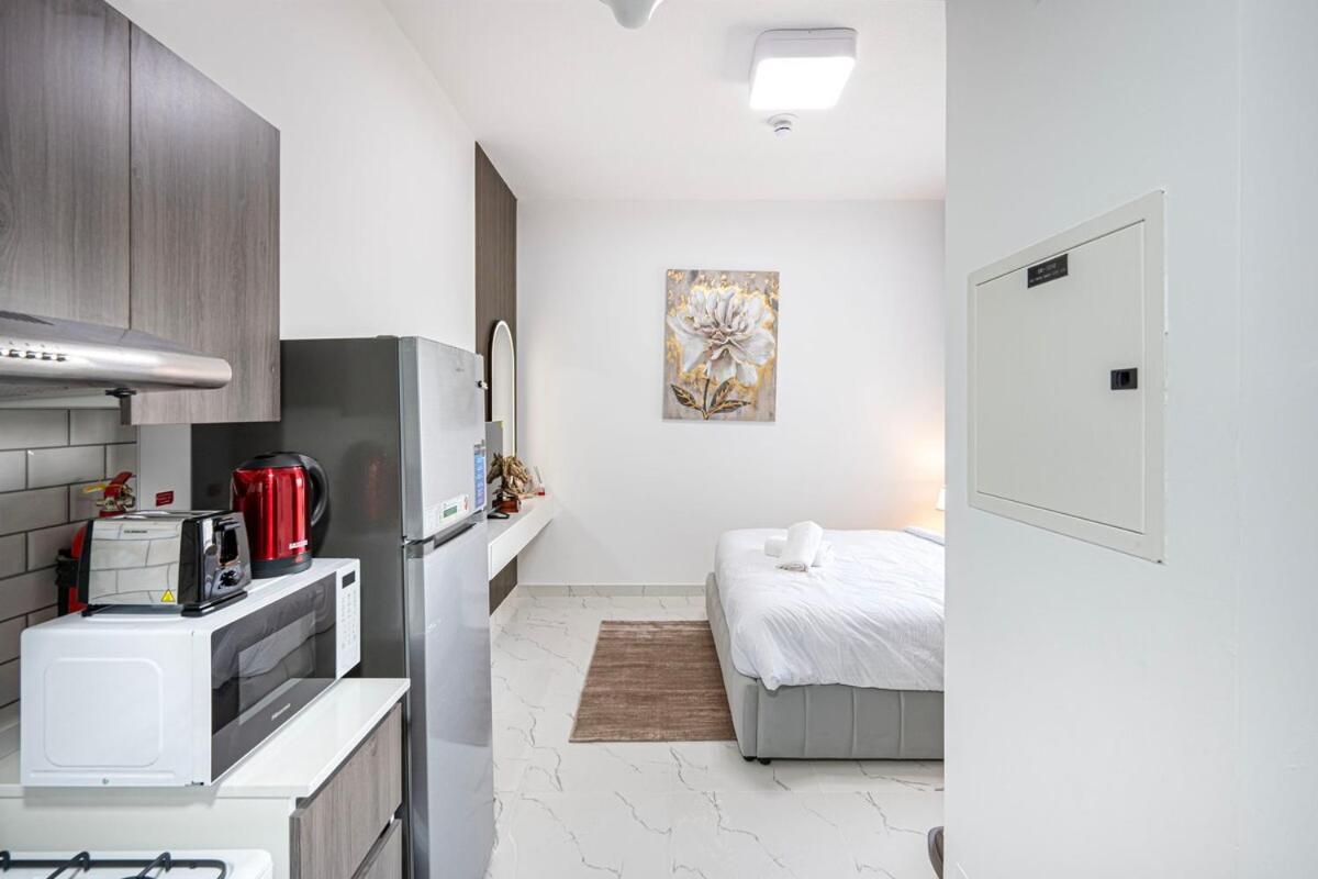 Luxury Living In The Exciting Dubailand Ar