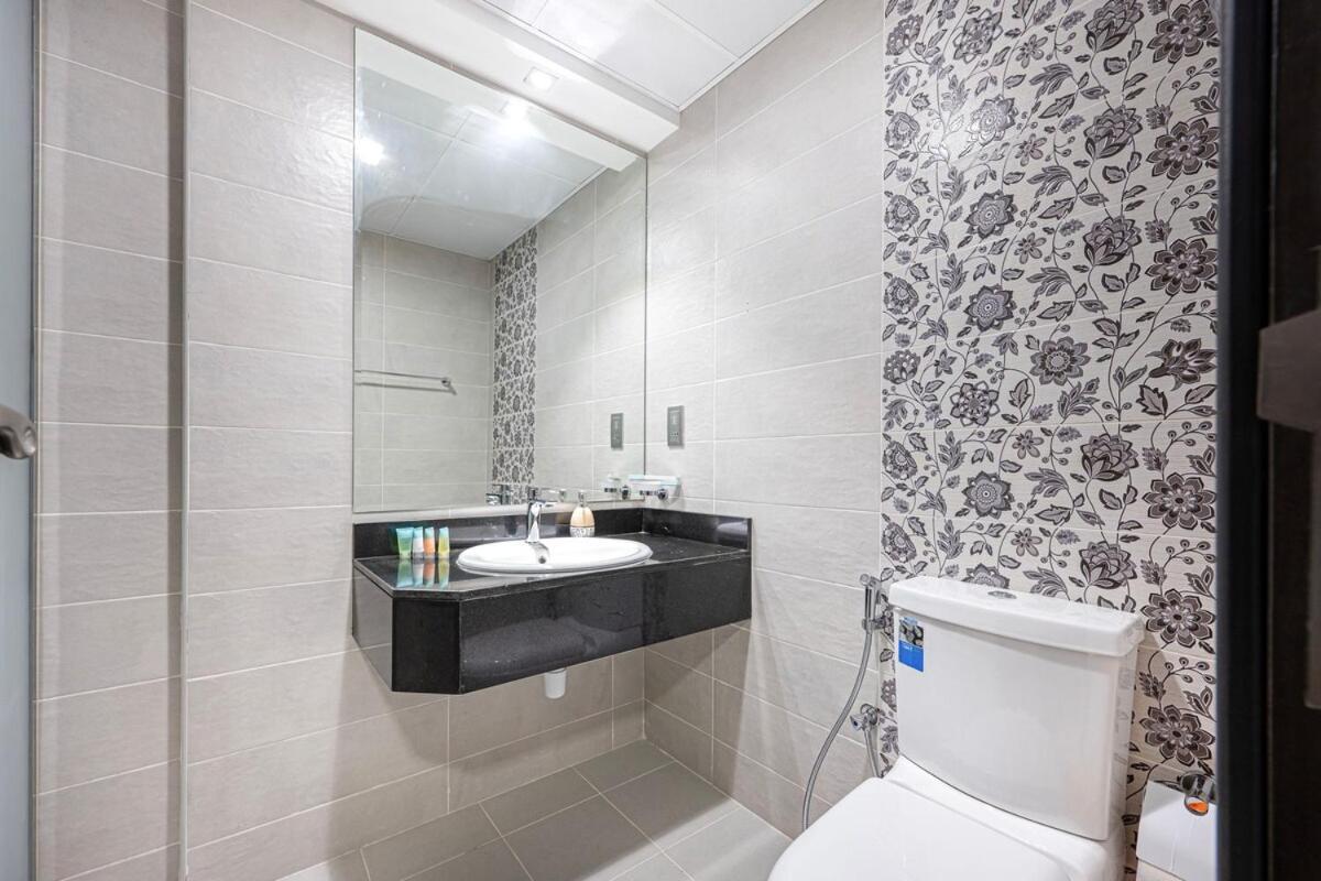 Luxury Living In The Exciting Dubailand Ar Dubai